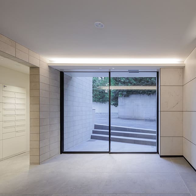 IPSE目黒 1階 風除室